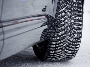 Ontario's Liberals are promising that if elected in June, the Grits will introduce a tax credit to provide motorists a $300 refund if they put four new winter tires on their vehicles.