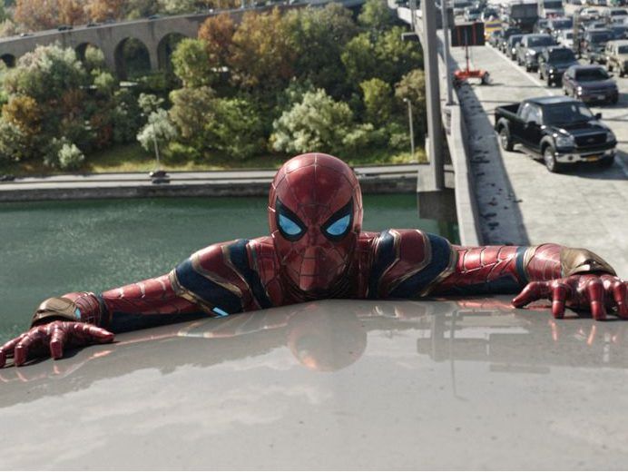 Spider-Man: No Way Home' becomes first pandemic-era movie to smash $1  billion milestone globally