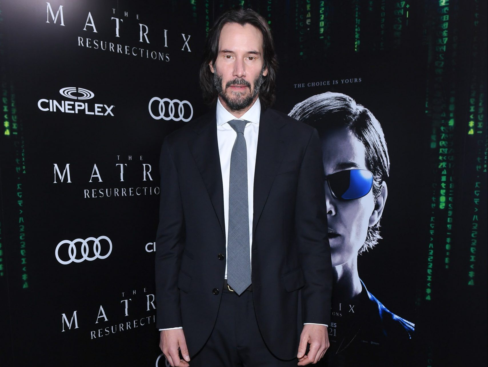 Keanu Reeves calls 'Matrix 4' building jump stunt 'a lover's leap 