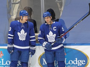 Maple Leafs' Jason Spezza (left) and John Tavares are among a group of players in COVID protocol.