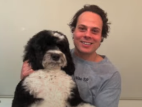 A freshly shaved Auston Matthews with his dog, Felix.