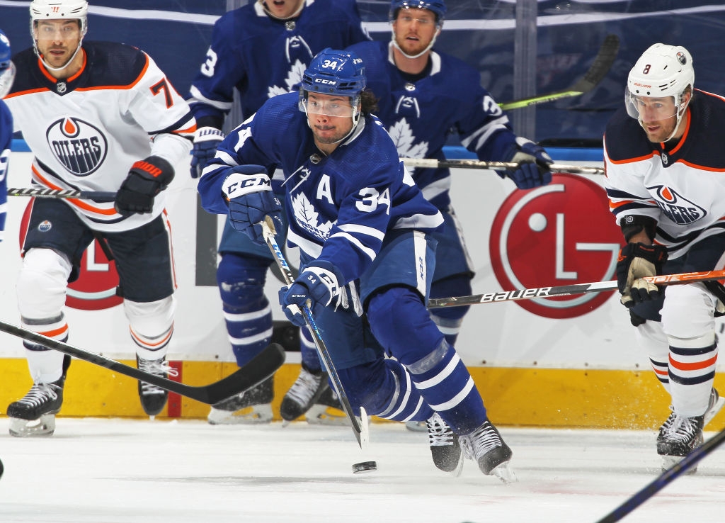 Hot Mikheyev scores winner to send Maple Leafs to fourth consecutive ...