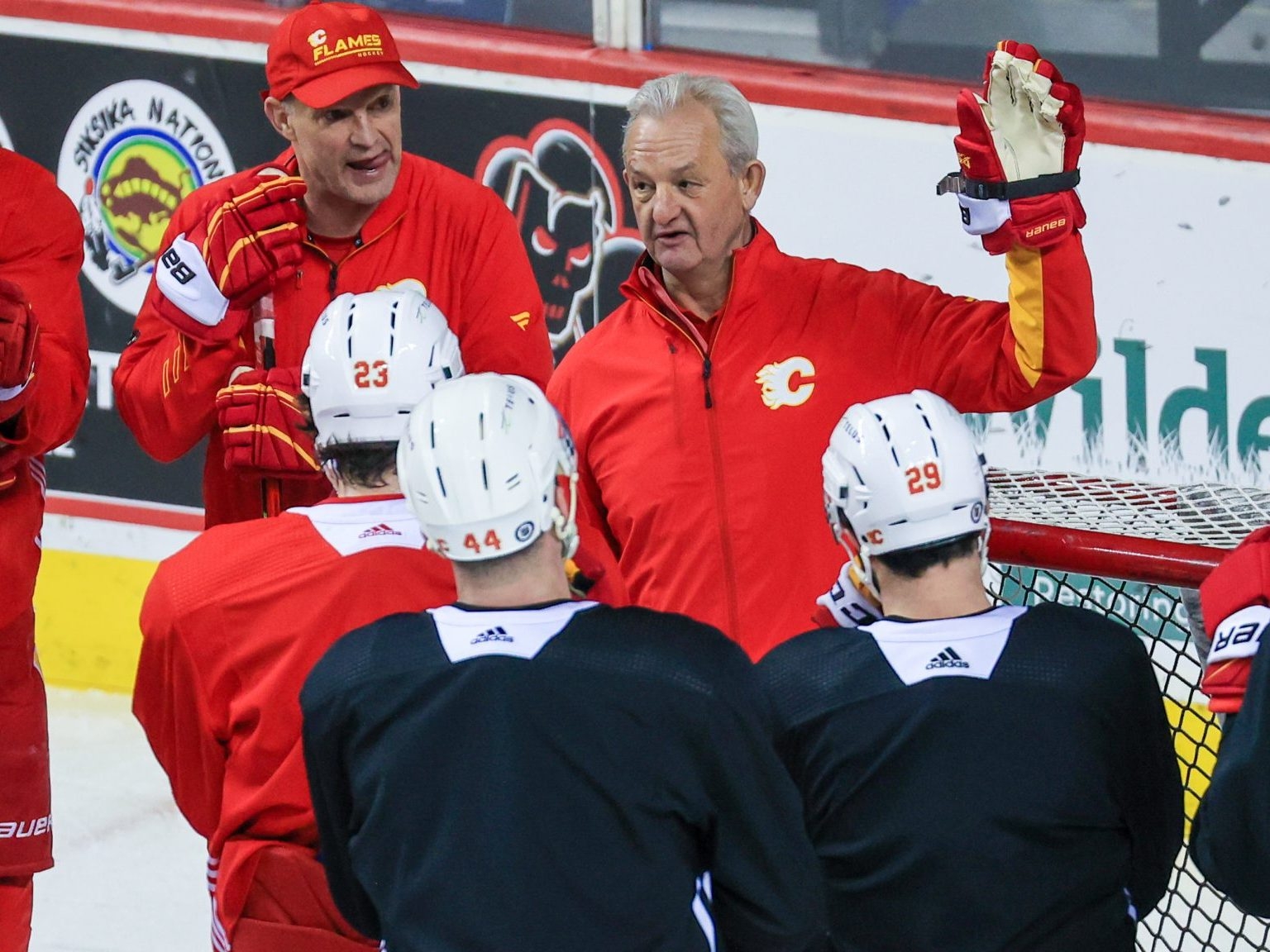 Calgary Flames Matthew Tkachuk Darryl Sutter Gaudreau 