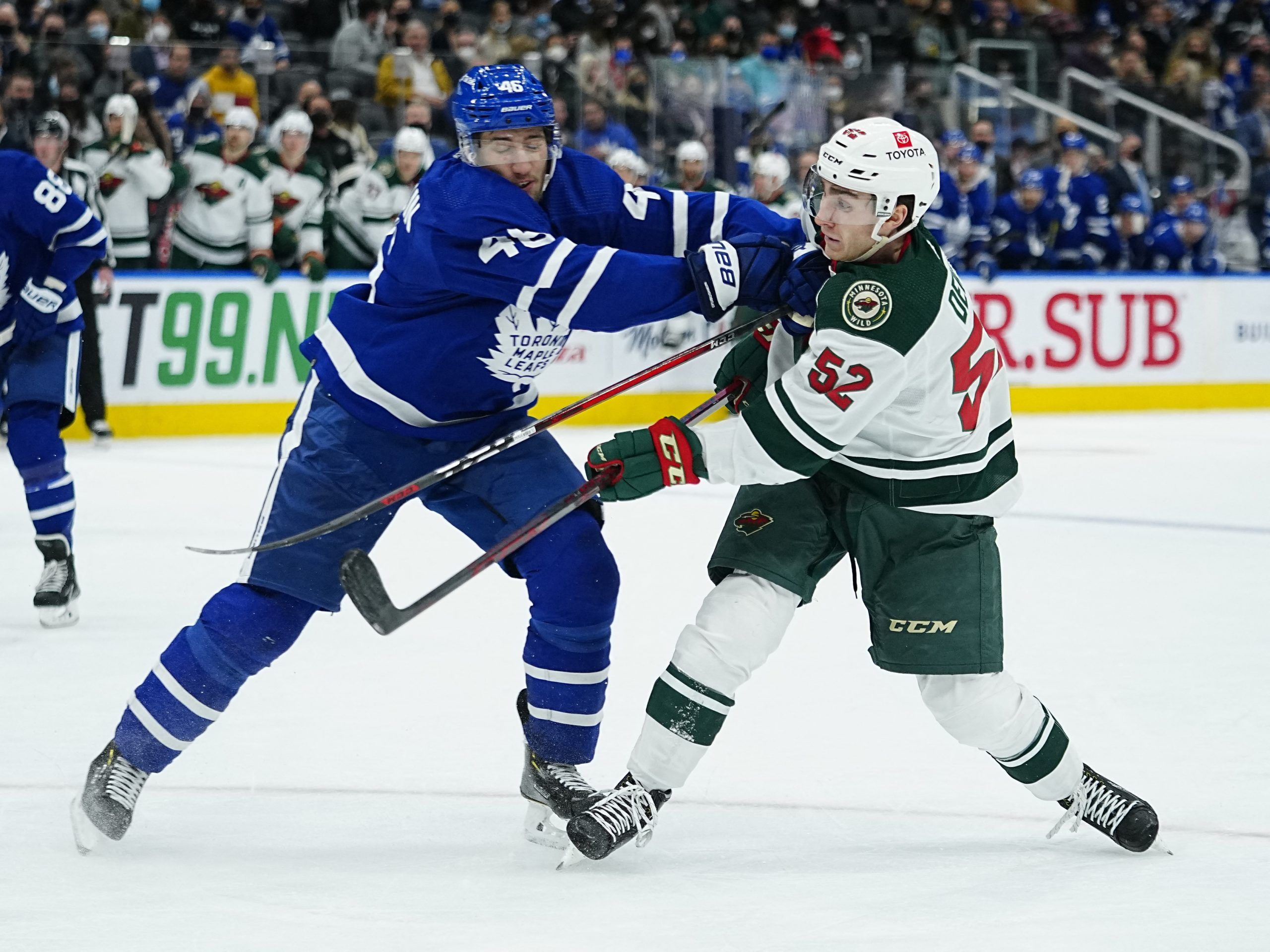 Matthews Scores Twice As Maple Leafs Defeat Wild To End Skid | Toronto Sun