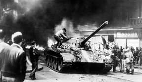 CZECHOSOLOVAKIA 1968. GETTY IMAGES