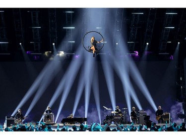 Carrie Underwood (top) and Jason Aldean (below, at piano) perform during the 57th Academy of Country Music Awards at Allegiant Stadium on March 7, 2022 in Las Vegas, Nevada.