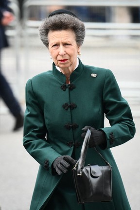 Prinzessin Anne, Prinzessin Royal, kommt am 29. März 2022 zu einem Erntedankgottesdienst für ihren Vater Prinz Philip, Herzog von Edinburgh, in die Westminster Abbey im Zentrum von London. (DANIEL LEAL/AFP über Getty Images)