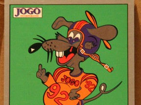 Jogo’s 220-card set came in packaging that featured a rodent wearing a football uniform — a cartoon character Bradley cheekily dubbed “Rocket Rat.”
