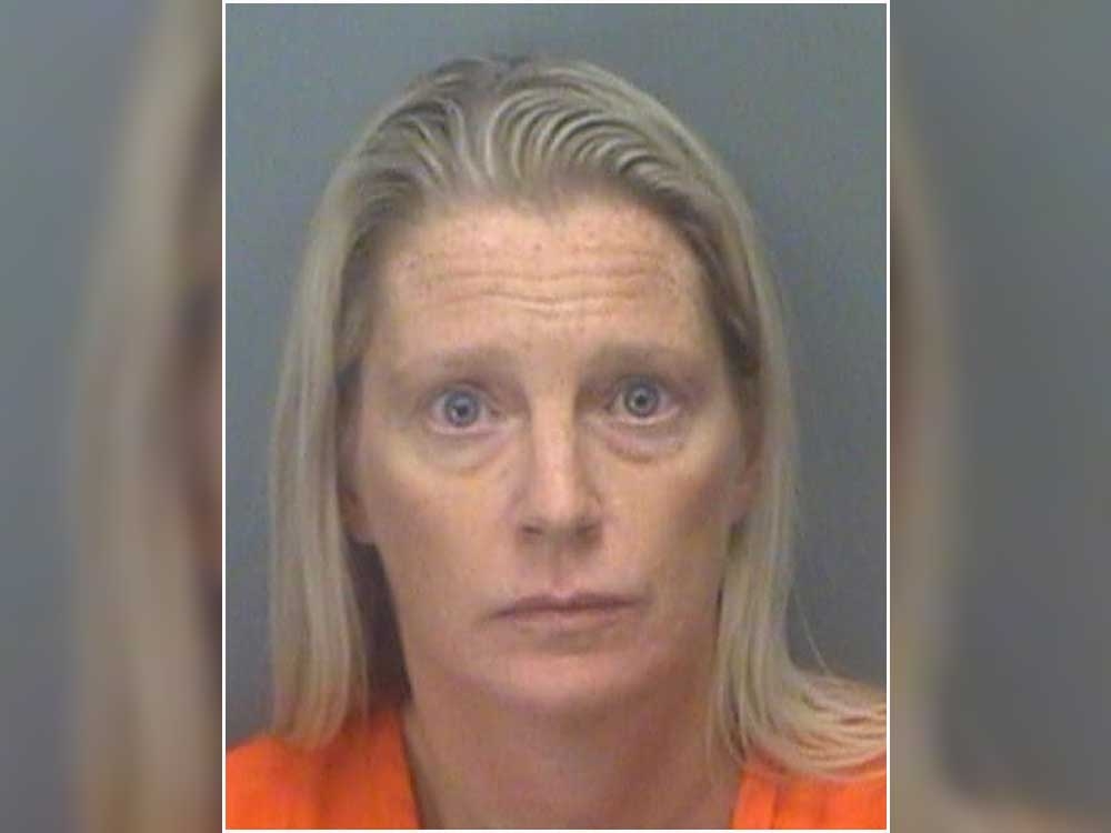 Florida woman threw boyfriend's dog off balcony to its death Cops
