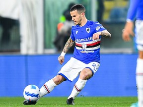 Sebastian Giovinco of Sampdoria hits a pass.