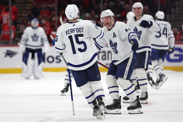 Maple Leafs clinch second in Atlantic after overtime loss to Bruins
