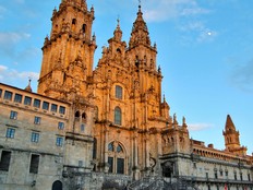 The Camino ends at this cathedral, which holds the tomb of St. James.