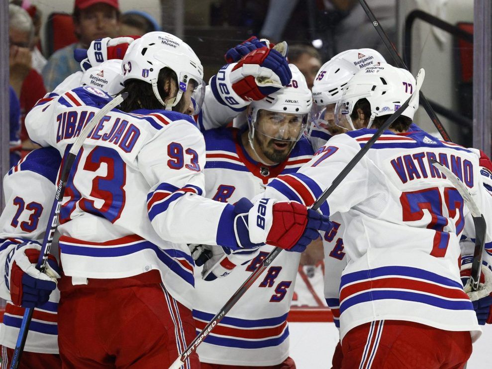 Chris Kreider Scores Twice As Rangers Eliminate Hurricanes | Toronto Sun