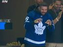 Drake był widziany w meczu play-off 2019 pomiędzy Toronto Maple Leafs a Boston Bruins.
