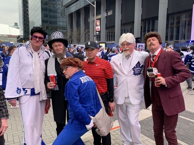 WARMINGTON: Gilmour jersey burning a bet that hurt this Leafs fan too