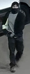 Investigators need help identifying four or five suspect who allegedly broke into a Vaughan jewelry store and stole an undisclosed amount of diamonds before fleeing in two vehicles, possibly an older-model Honda Odyssey and a newer-model white Toyota CRV, on April 16, 2022.