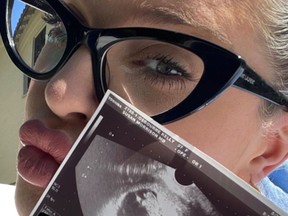 Kelly Osbourne's pregnancy announcement.