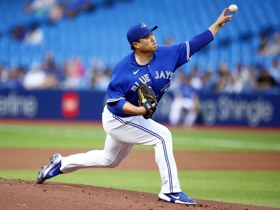 Blue Jays LHP Ryu leaves after 4 innings with sore forearm