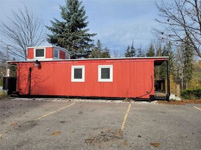 New home owner Laurel has big plans for what is being called the “cheapest home in the 
GTA.” Calling it her “250 square feet of paradise,” the former caboose now being renovated is 
currently on leased land but it may be moved. Visit Zoocasa.com.
