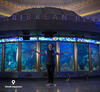Jane Lynch visits the Shedd Aquarium in Chicago. (Illinois Office of Tourism)