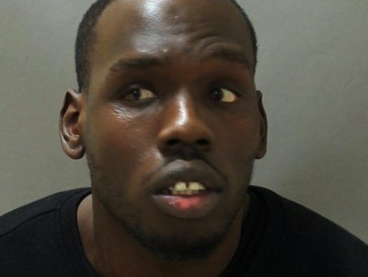 Toronto man wanted after woman allegedly choked and punched | Toronto Sun