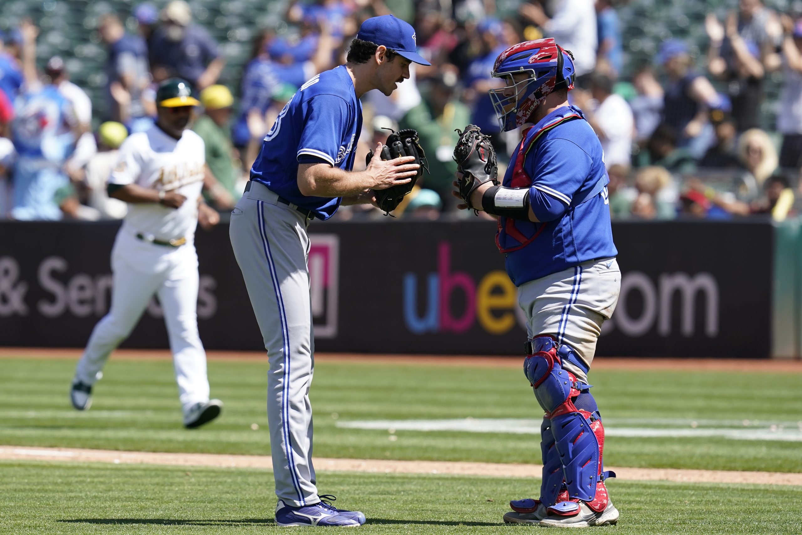 Jose Berrios gives Jays a much-need quality start in 2-1 win over Oakland A’s