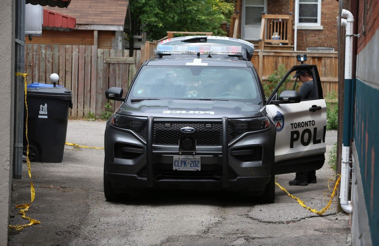 Death Of Person Found In East-end Toronto Alley Suspicious | Toronto Sun