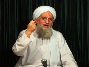 Dieses Standbild aus einem Video, das am 26. Oktober 2012 mit freundlicher Genehmigung der Site Intelligence Group erhalten wurde, zeigt den Al-Qaida-Führer Ayman al-Zawahiri von einem unbekannten Ort aus sprechend.