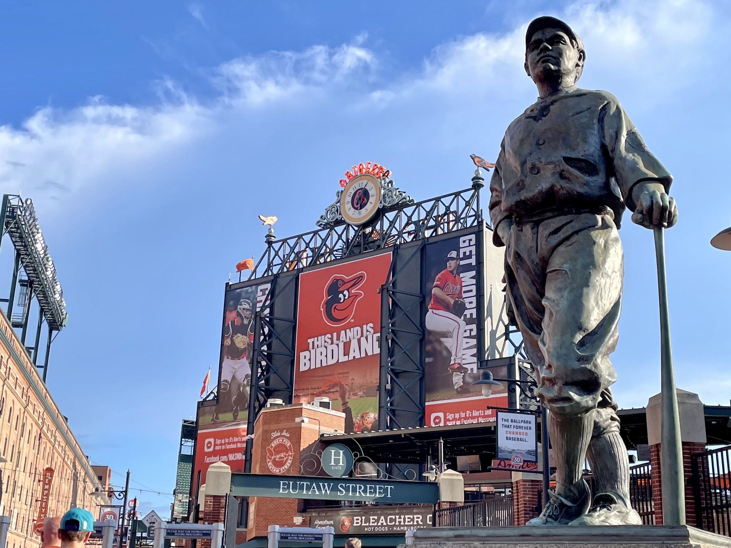 Baltimore Ravens visit Orioles at Camden Yards