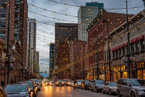 Larimer street is a tourism highlight and worth a visit during the night time. (Getty Images)