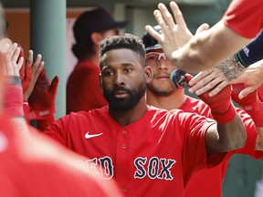 The Blue Jays signed 32-year-old outfielder Jackie Bradley Jr. from the Boston Red Sox on Tuesday.