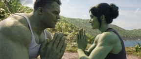 Mark Ruffalo as Smart Hulk/Bruce Banner and Tatiana Maslany as Jennifer “Jen” Walters/She-Hulk in Marvel Studios’ She-Hulk: Attorney at Law, exclusively on Disney+.