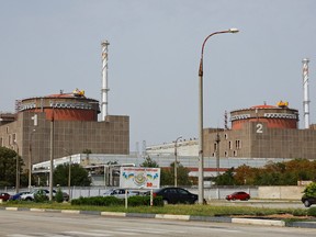 Eine Ansicht zeigt das Kernkraftwerk Saporischschja im Verlauf des Ukraine-Russland-Konflikts außerhalb der von Russland kontrollierten Stadt Enerhodar in der Region Saporischschja, Ukraine, 22. August 2022.