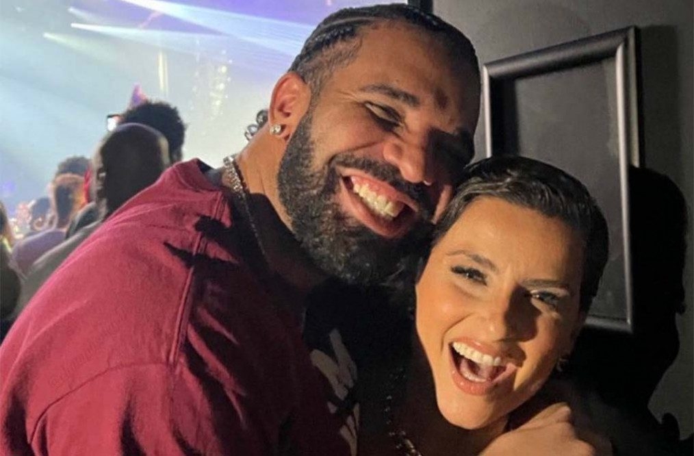 Fans rejoice after Drake hits the stage with Nelly Furtado