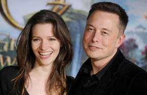 WEITER WEITER: Talullah Riley und Musk.  GETTY IMAGES