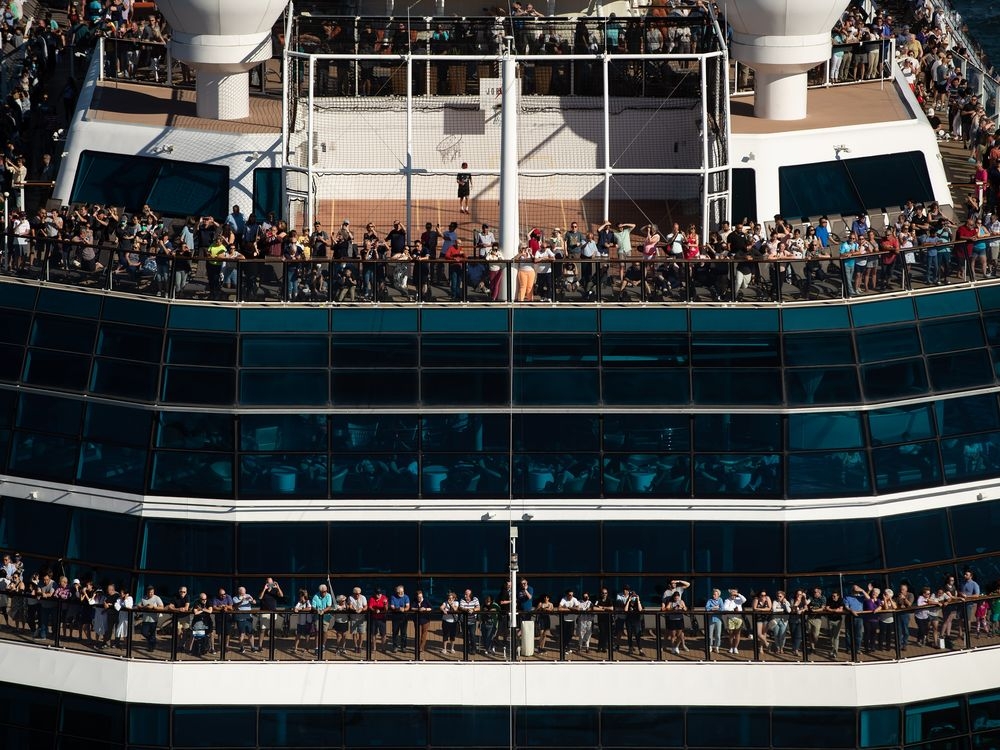 Passengers stranded on cruise ship in Vancouver after tugboat strike
