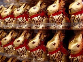 Gold-wrapped Easter chocolate bunnies are displayed during the annual news conference of Swiss chocolatier Lindt & Spruengli in Kilchberg near Zurich, March 10, 2015.