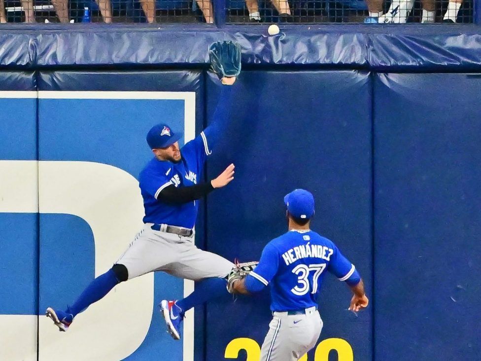 Blue Jays exit August with a victory but need a red-hot September