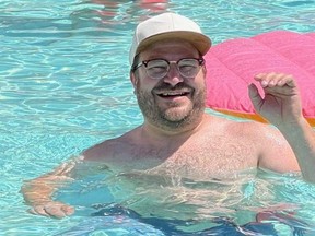 Ohio man Sean Douglas McArdle met his doppelgänger in a Las Vegas pool.