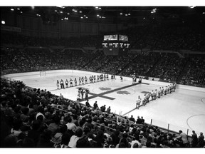 Game 4 in Vancouver at the Pacific Coliseum of the 1972 Summit Series between the Soviet and Canadian national hockey teams. Canada lost 5-3. (72-2949) Photo taken September 8, 1972. Ken Oakes/Vancouver Sun