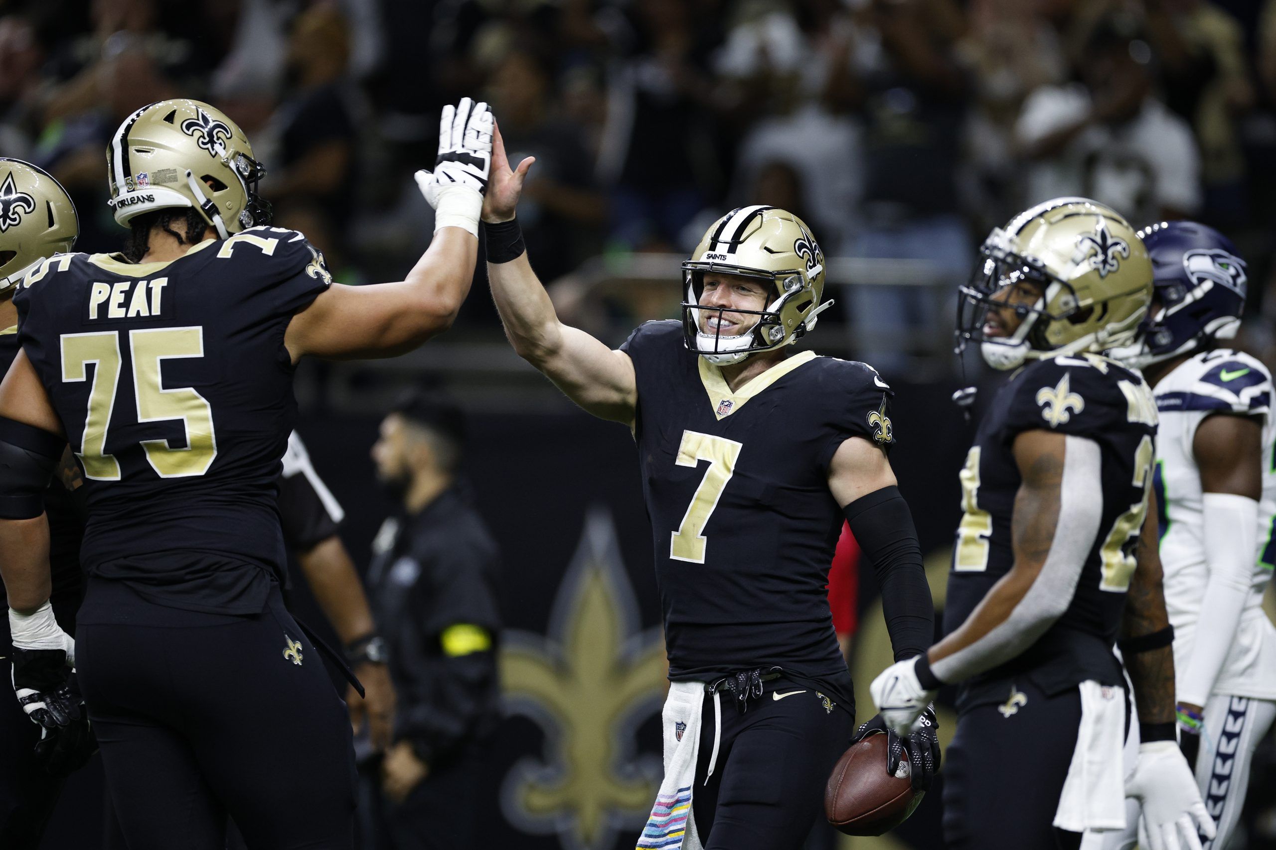 FANTASY FOOTBALL: Taysom Hill puts on a show to lead our Week 5