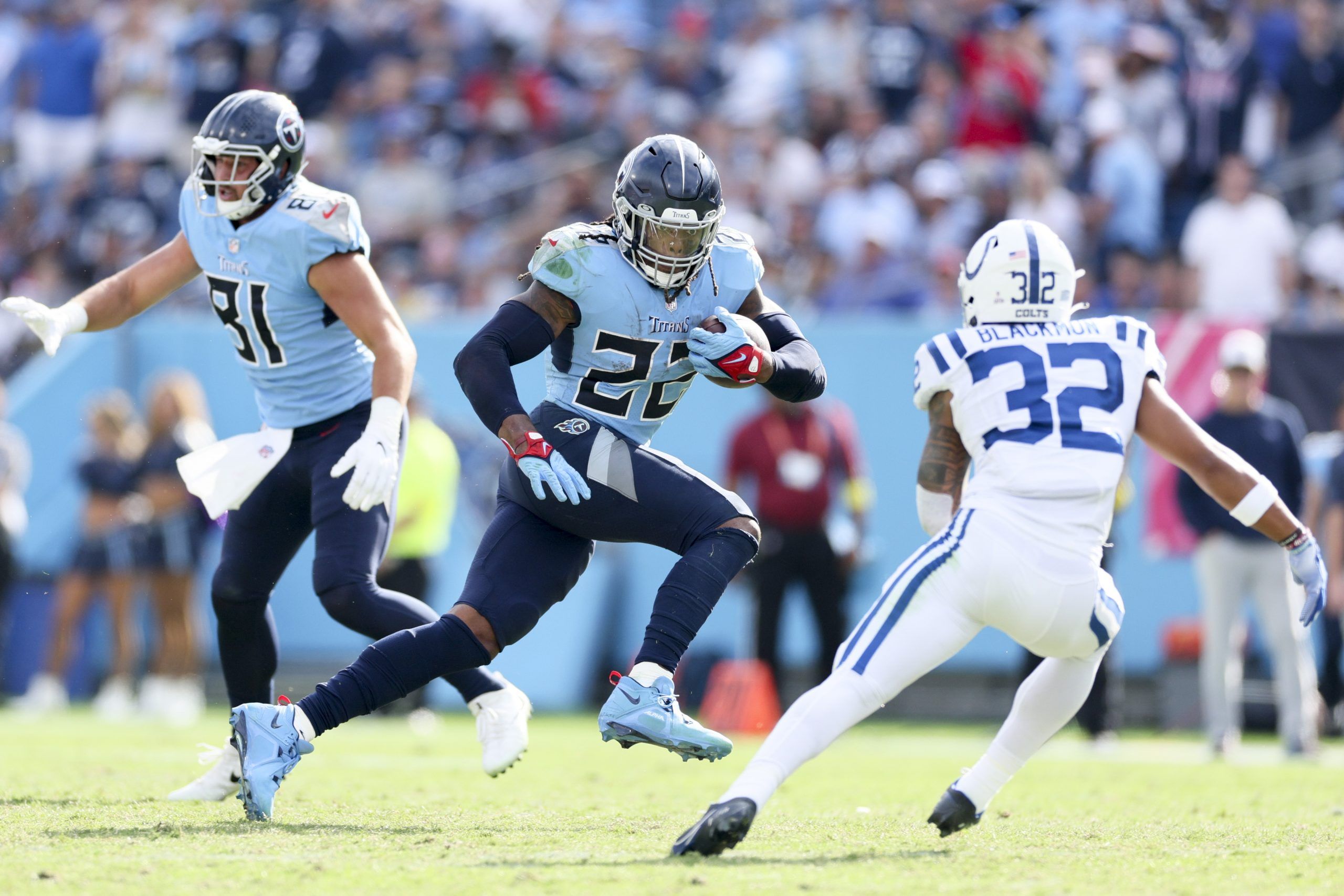 Titans' Henry, Packers' Adams among best bets to score