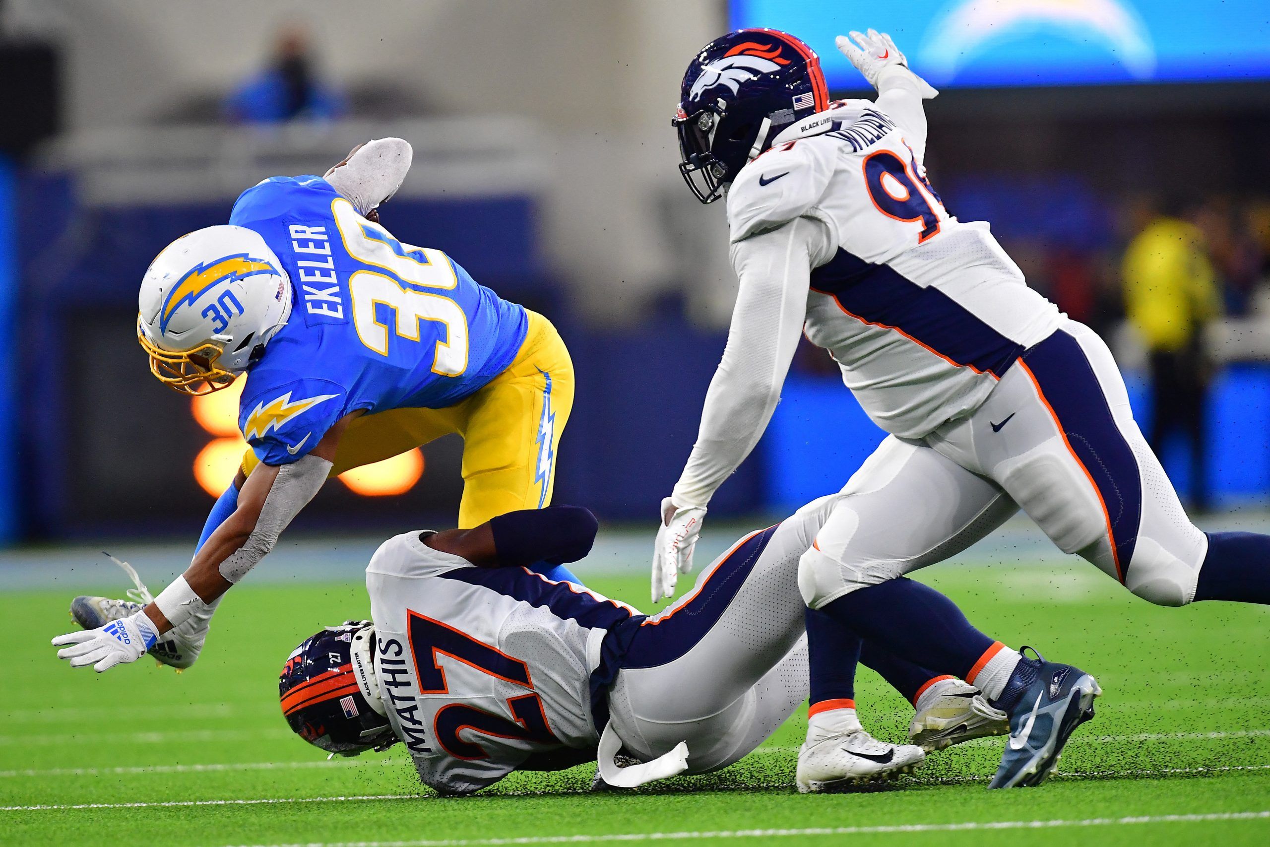 Chargers Game Grade: Bolts fail to show up against Broncos - Bolts From The  Blue