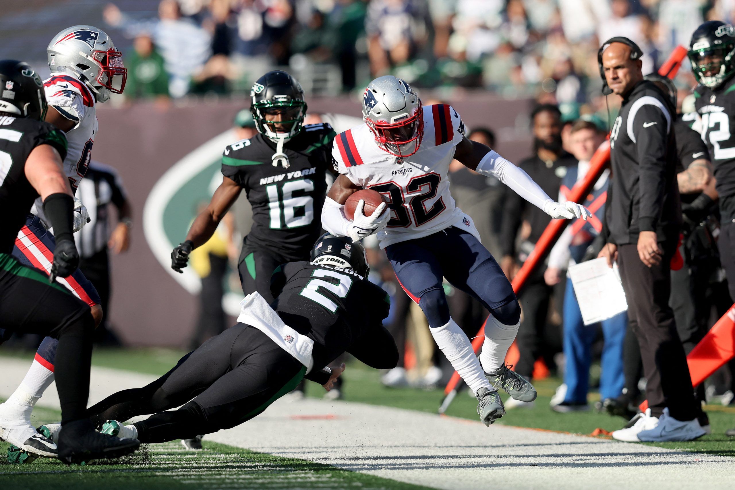 New York Jets lose AWFUL game to the Patriots 22-17