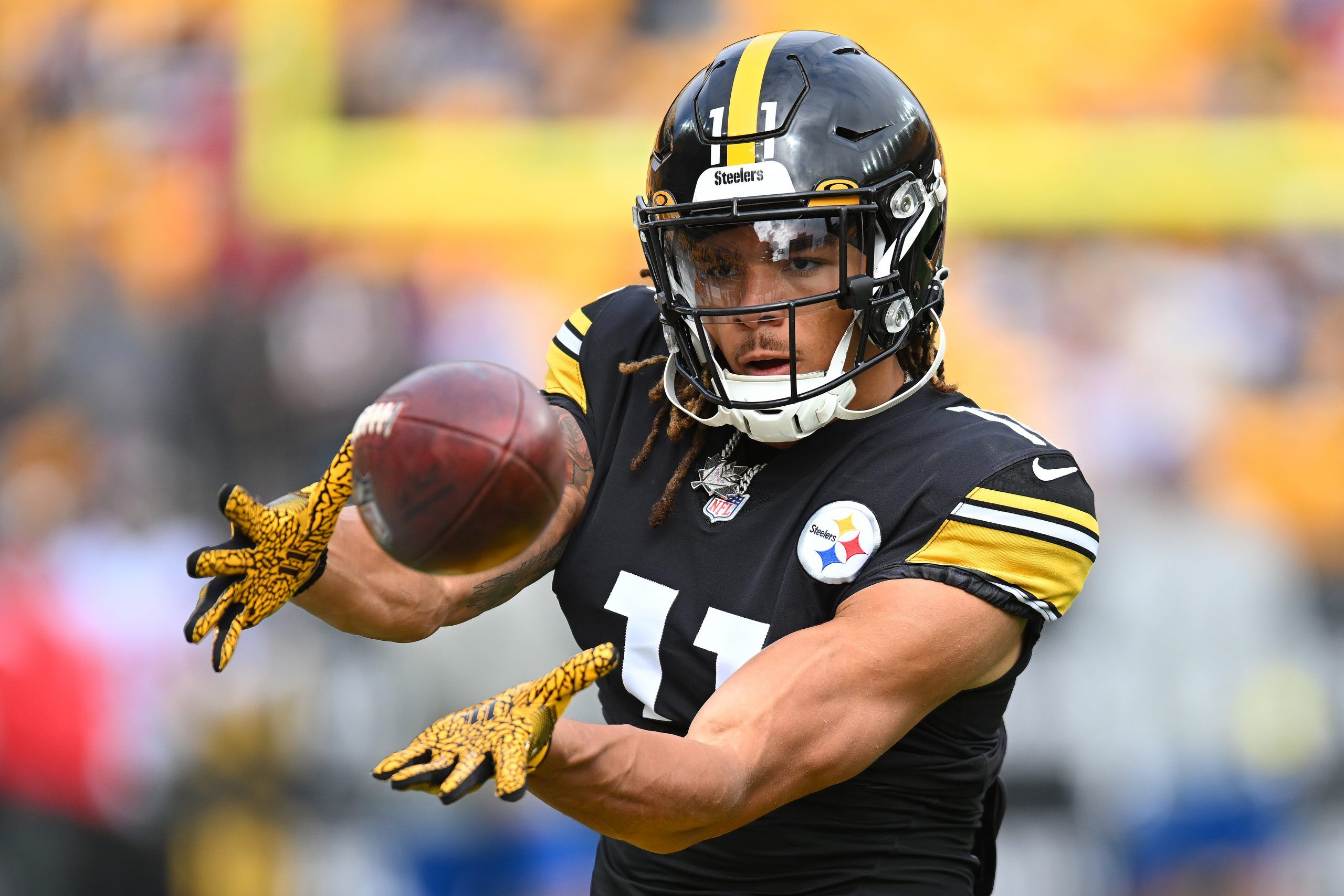 Kenny Pickett listed as doubtful ahead of Steelers' matchup with Carolina  Panthers - CBS Pittsburgh