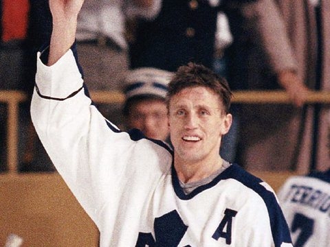 Hornby's Maple Leafs History Highlights: The 48th pipes up for opener