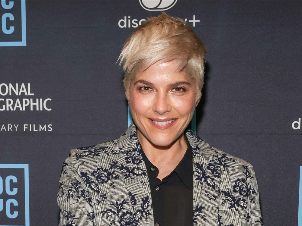 Selma Blair Says Dancing Blindfolded on 'DWTS' Was Like 'Boot Camp