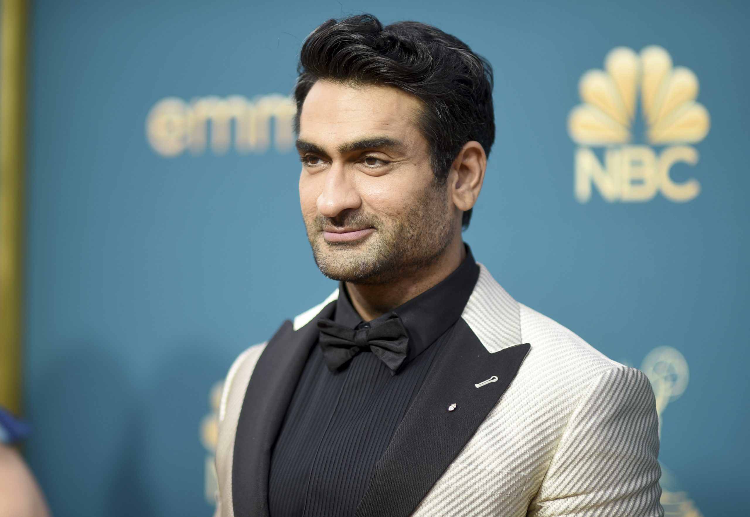 Kumail Nanjiani teases wild true-crime story 'Welcome to Chippendales ...