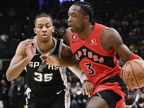 Toronto Raptors' O.G. Anunoby (3) drives against San Antonio Spurs' Romeo Langford during the first half on Wednesday night.