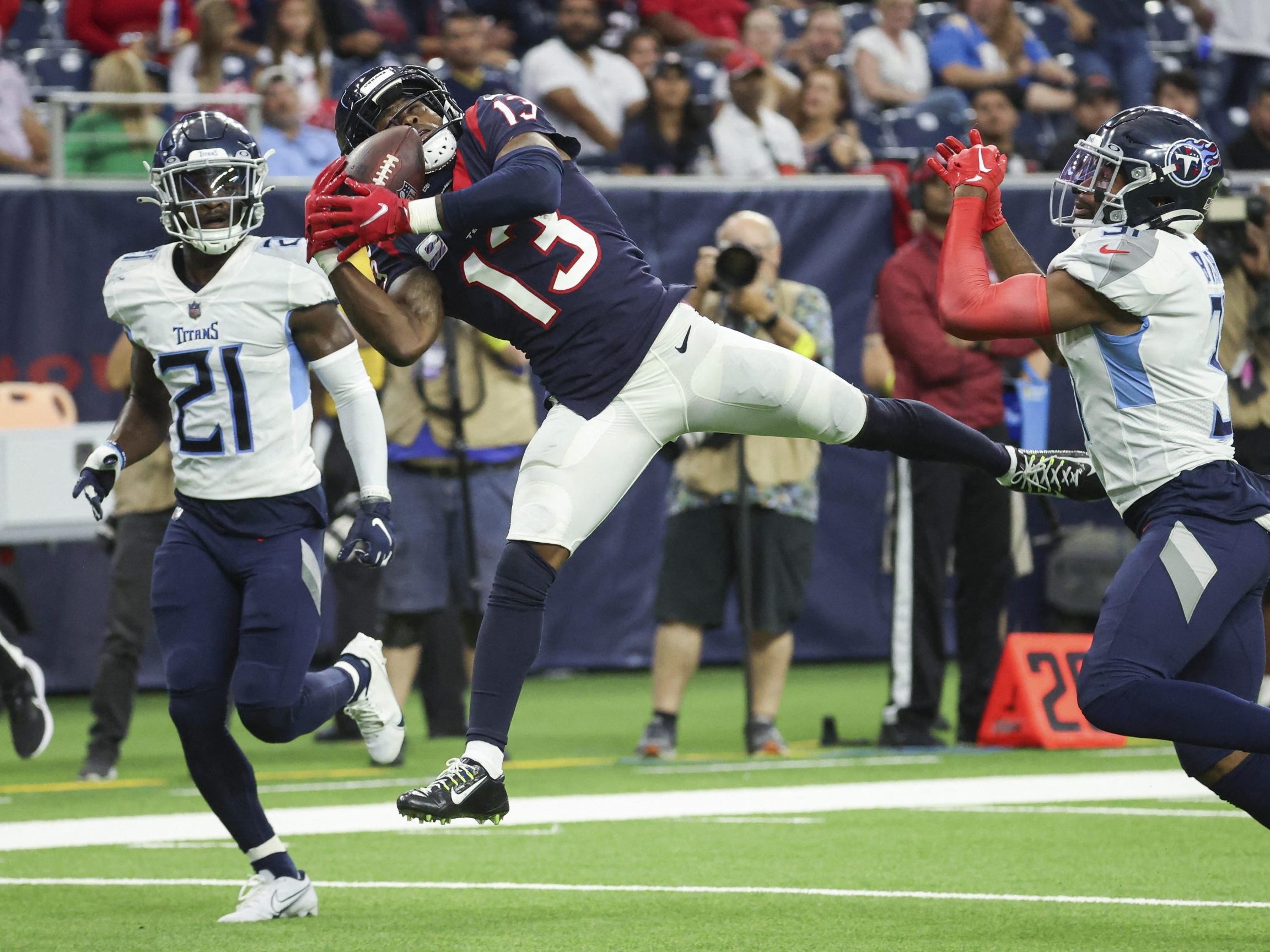 Texans' Brandin Cooks will not play vs. Eagles Thursday night due